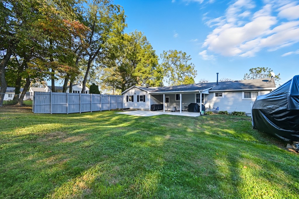 36 S Ridge Road, Mansfield, Ohio 44905, 2 Bedrooms Bedrooms, ,1 BathroomBathrooms,Residential,For Sale,Ridge Road,9069527