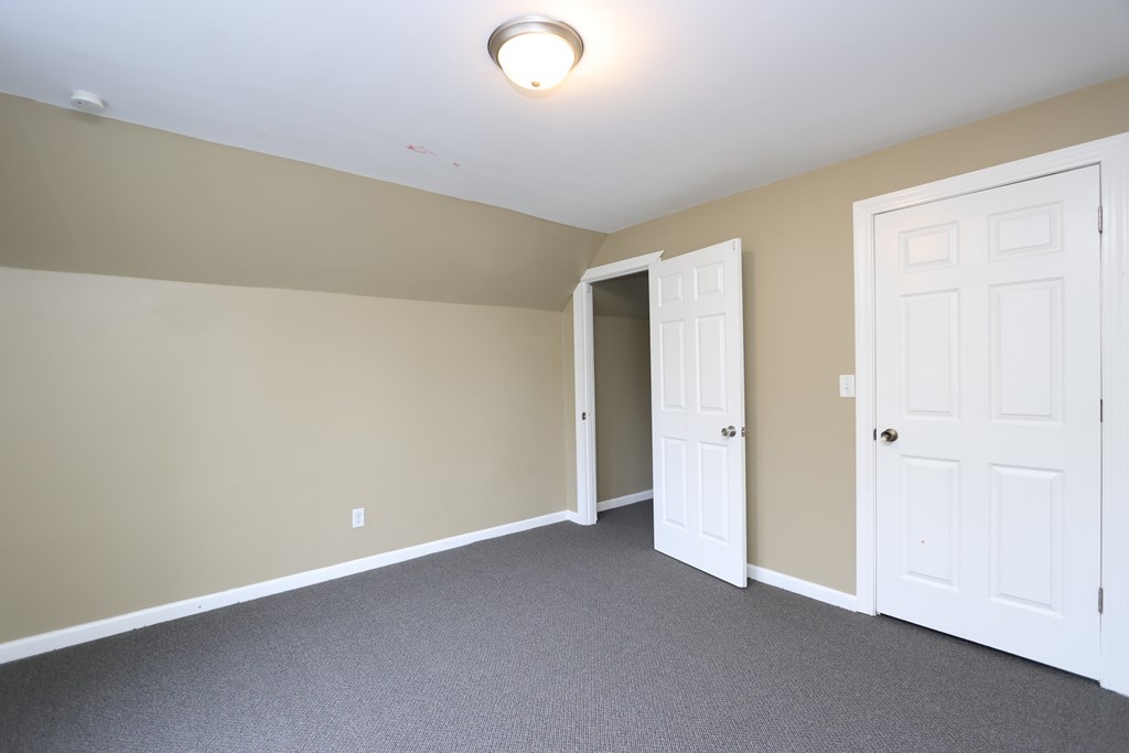 282 W Fifth Street, Mansfield, Ohio 44903, 3 Bedrooms Bedrooms, ,2 BathroomsBathrooms,Residential,For Sale,Fifth Street,9069536