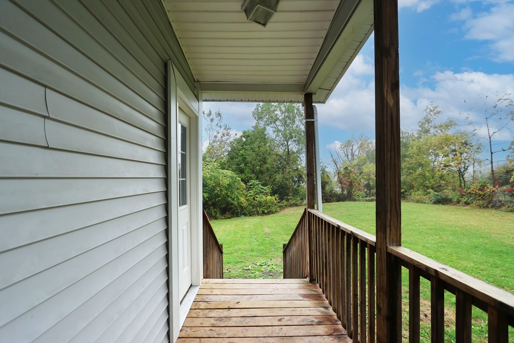 282 W Fifth Street, Mansfield, Ohio 44903, 3 Bedrooms Bedrooms, ,2 BathroomsBathrooms,Residential,For Sale,Fifth Street,9069536