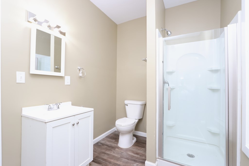 282 W Fifth Street, Mansfield, Ohio 44903, 3 Bedrooms Bedrooms, ,2 BathroomsBathrooms,Residential,For Sale,Fifth Street,9069536