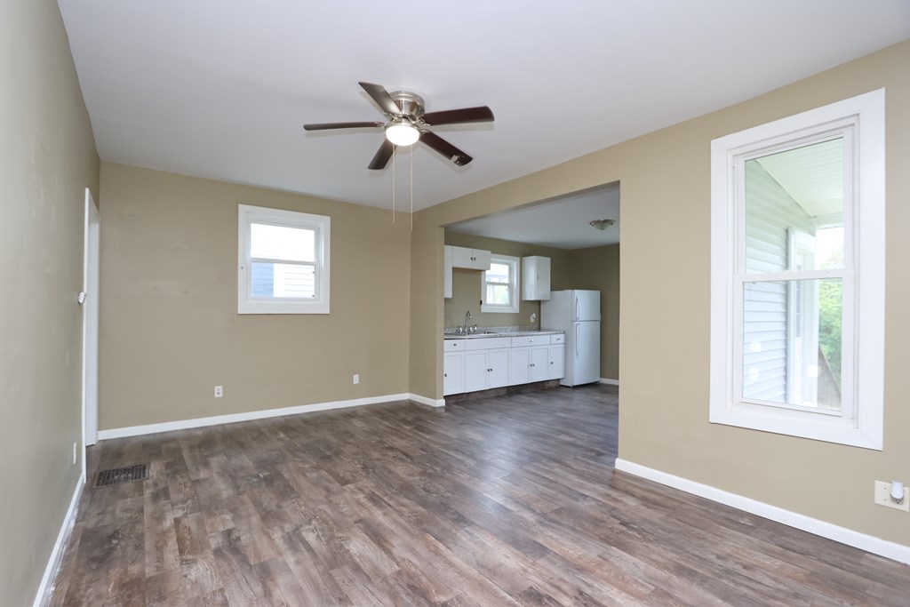 282 W Fifth Street, Mansfield, Ohio 44903, 3 Bedrooms Bedrooms, ,2 BathroomsBathrooms,Residential,For Sale,Fifth Street,9069536