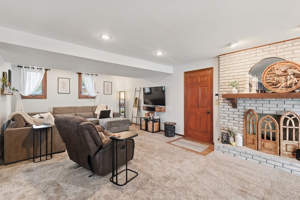 1465 Oakridge Drive, Bucyrus, Ohio 44820, 3 Bedrooms Bedrooms, ,2 BathroomsBathrooms,Residential,For Sale,Oakridge Drive,9069551 1465 Oakridge Drive, Bucyrus, Ohio 44820, 3 Bedrooms Bedrooms, ,2 BathroomsBathrooms,Residential,For Sale,Oakridge Drive,9069551