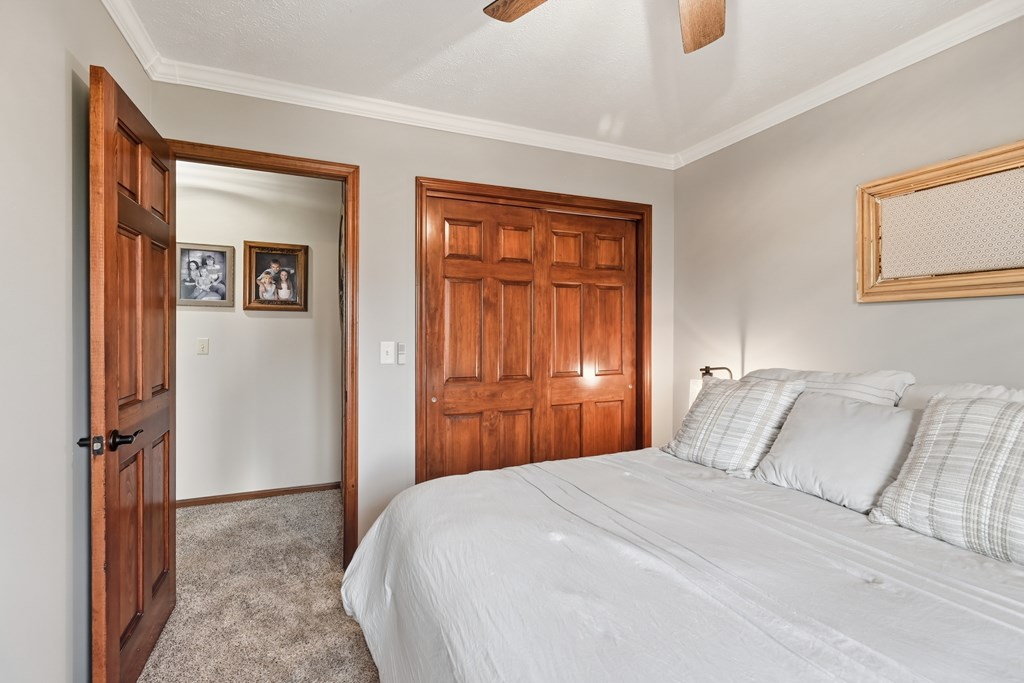 1465 Oakridge Drive, Bucyrus, Ohio 44820, 3 Bedrooms Bedrooms, ,2 BathroomsBathrooms,Residential,For Sale,Oakridge Drive,9069551 1465 Oakridge Drive, Bucyrus, Ohio 44820, 3 Bedrooms Bedrooms, ,2 BathroomsBathrooms,Residential,For Sale,Oakridge Drive,9069551