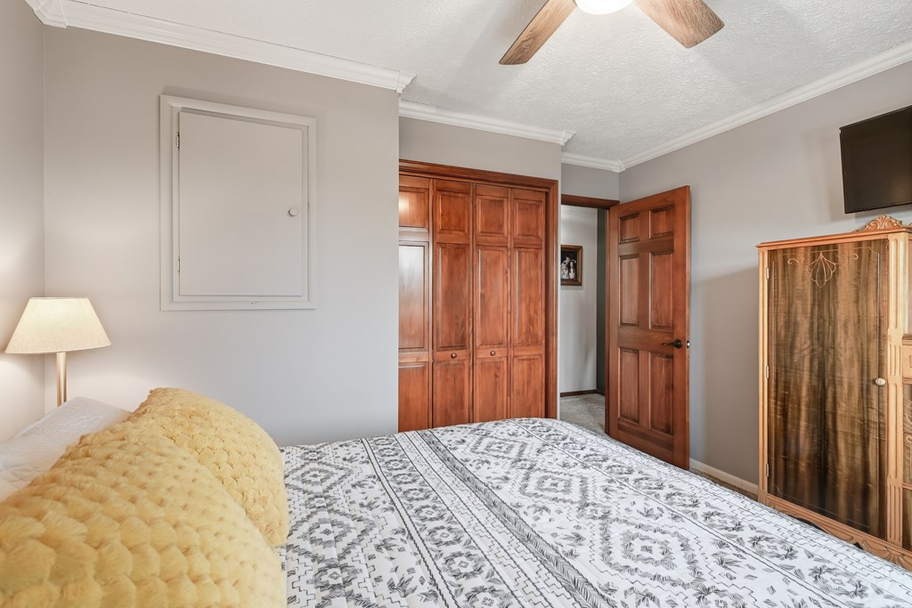 1465 Oakridge Drive, Bucyrus, Ohio 44820, 3 Bedrooms Bedrooms, ,2 BathroomsBathrooms,Residential,For Sale,Oakridge Drive,9069551 1465 Oakridge Drive, Bucyrus, Ohio 44820, 3 Bedrooms Bedrooms, ,2 BathroomsBathrooms,Residential,For Sale,Oakridge Drive,9069551