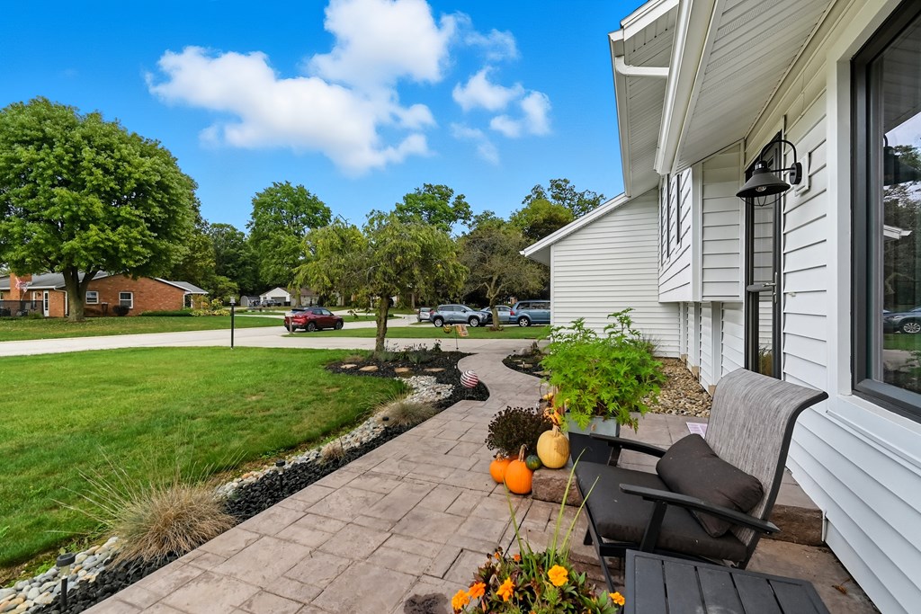 1465 Oakridge Drive, Bucyrus, Ohio 44820, 3 Bedrooms Bedrooms, ,2 BathroomsBathrooms,Residential,For Sale,Oakridge Drive,9069551 1465 Oakridge Drive, Bucyrus, Ohio 44820, 3 Bedrooms Bedrooms, ,2 BathroomsBathrooms,Residential,For Sale,Oakridge Drive,9069551