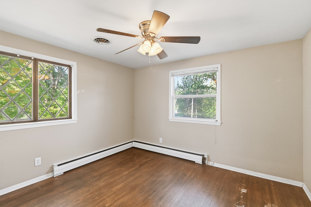 1689 Middle Bellville Road, Mansfield, Ohio 44904, 4 Bedrooms Bedrooms, ,2 BathroomsBathrooms,Residential,For Sale,Middle Bellville Road,9069561