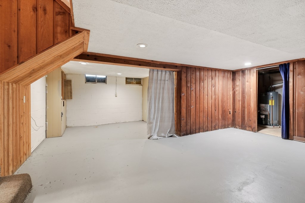 1689 Middle Bellville Road, Mansfield, Ohio 44904, 4 Bedrooms Bedrooms, ,2 BathroomsBathrooms,Residential,For Sale,Middle Bellville Road,9069561