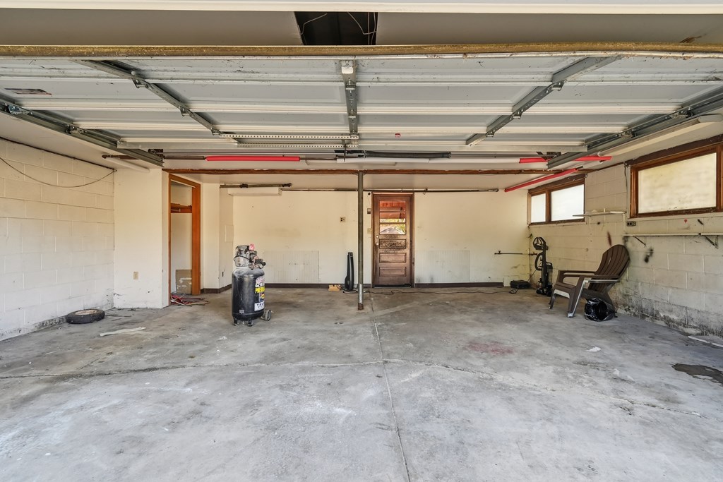 1689 Middle Bellville Road, Mansfield, Ohio 44904, 4 Bedrooms Bedrooms, ,2 BathroomsBathrooms,Residential,For Sale,Middle Bellville Road,9069561 1689 Middle Bellville Road, Mansfield, Ohio 44904, 4 Bedrooms Bedrooms, ,2 BathroomsBathrooms,Residential,For Sale,Middle Bellville Road,9069561