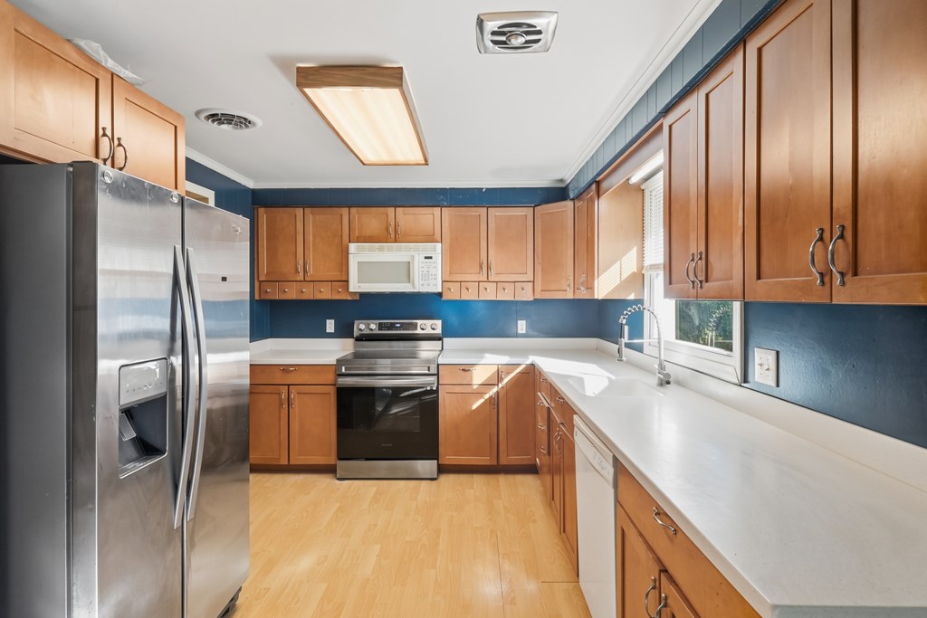 1689 Middle Bellville Road, Mansfield, Ohio 44904, 4 Bedrooms Bedrooms, ,2 BathroomsBathrooms,Residential,For Sale,Middle Bellville Road,9069561