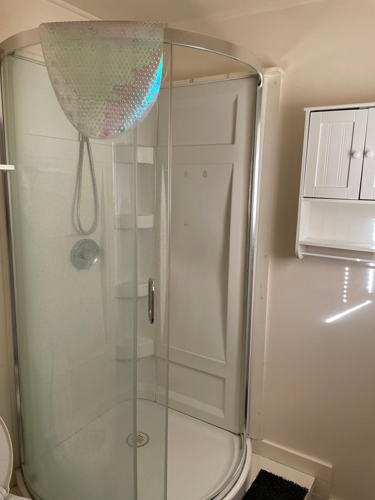 304 Esley Lane, Mansfield, Ohio 44905, 6 Bedrooms Bedrooms, ,Residential Income,For Sale,Esley Lane,9069577