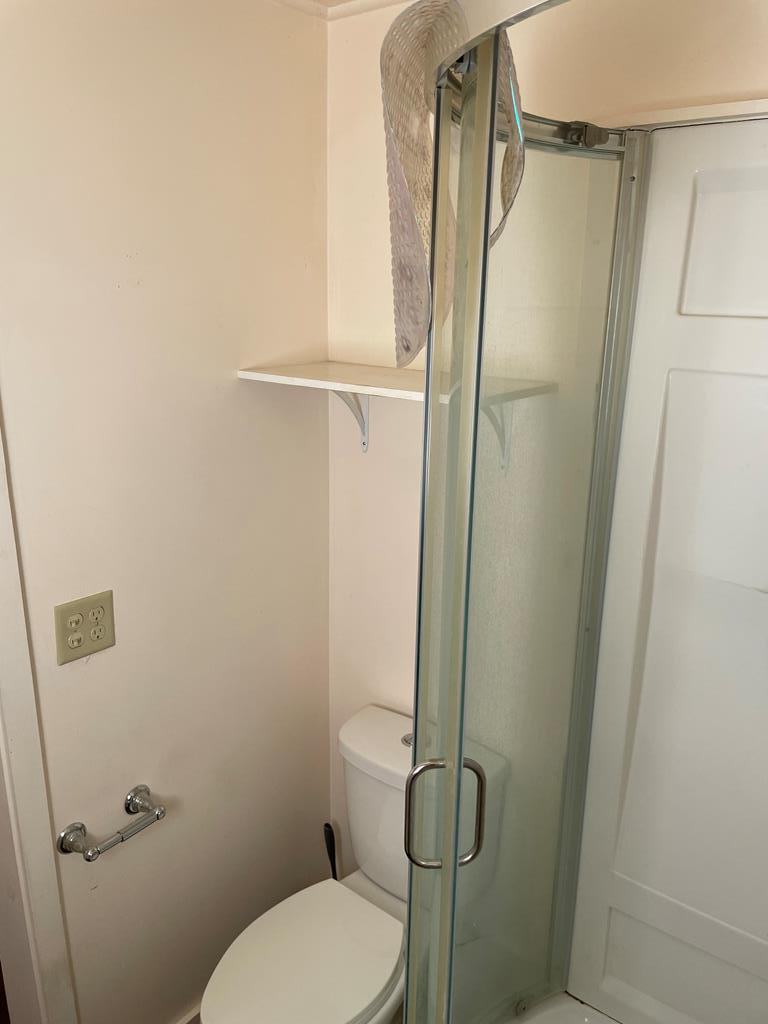 304 Esley Lane, Mansfield, Ohio 44905, 6 Bedrooms Bedrooms, ,Residential Income,For Sale,Esley Lane,9069577