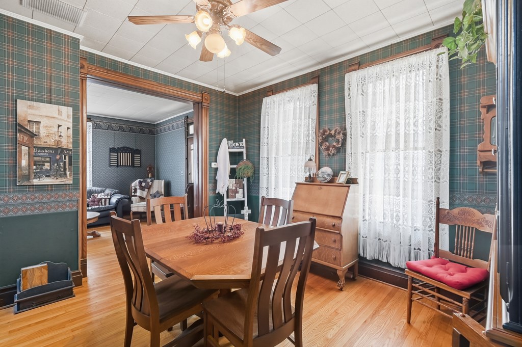 418 Gill Avenue, Galion, Ohio 44833, 5 Bedrooms Bedrooms, ,2 BathroomsBathrooms,Residential,For Sale,Gill Avenue,9069578