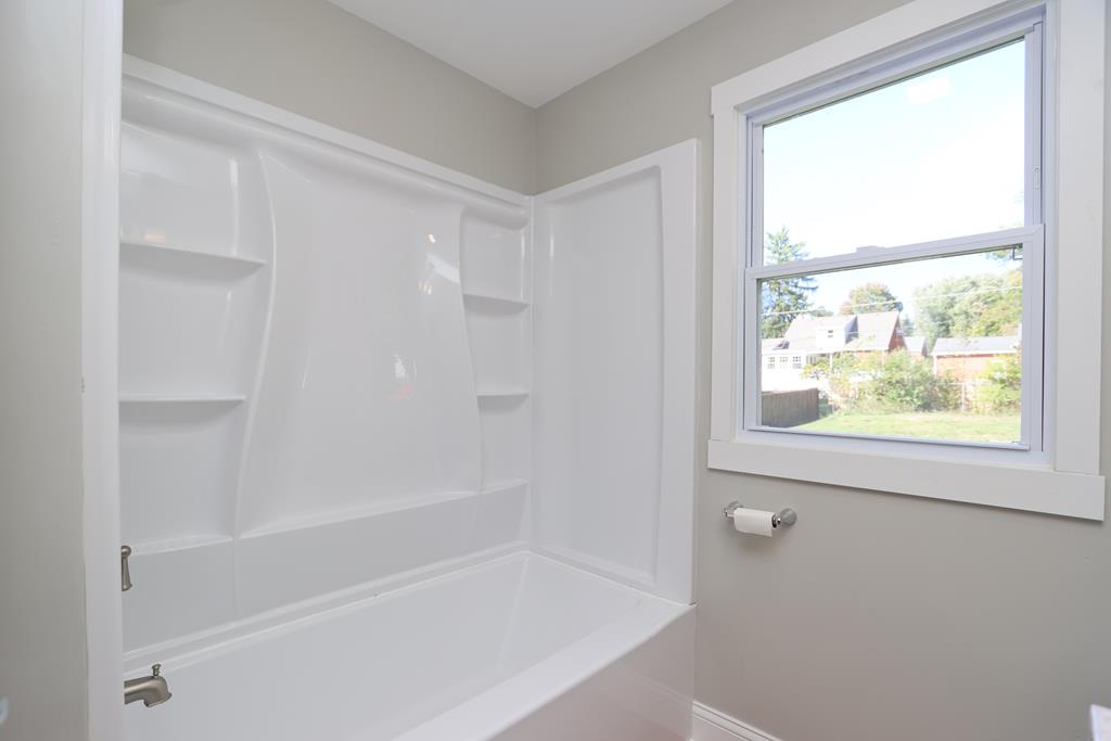 484 Beechwood Drive, Mansfield, Ohio 44907, 2 Bedrooms Bedrooms, ,1 BathroomBathrooms,Residential,For Sale,Beechwood Drive,9069600 484 Beechwood Drive, Mansfield, Ohio 44907, 2 Bedrooms Bedrooms, ,1 BathroomBathrooms,Residential,For Sale,Beechwood Drive,9069600