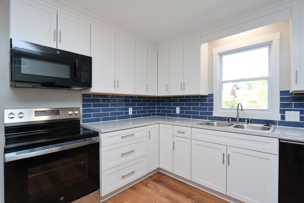 484 Beechwood Drive, Mansfield, Ohio 44907, 2 Bedrooms Bedrooms, ,1 BathroomBathrooms,Residential,For Sale,Beechwood Drive,9069600 484 Beechwood Drive, Mansfield, Ohio 44907, 2 Bedrooms Bedrooms, ,1 BathroomBathrooms,Residential,For Sale,Beechwood Drive,9069600