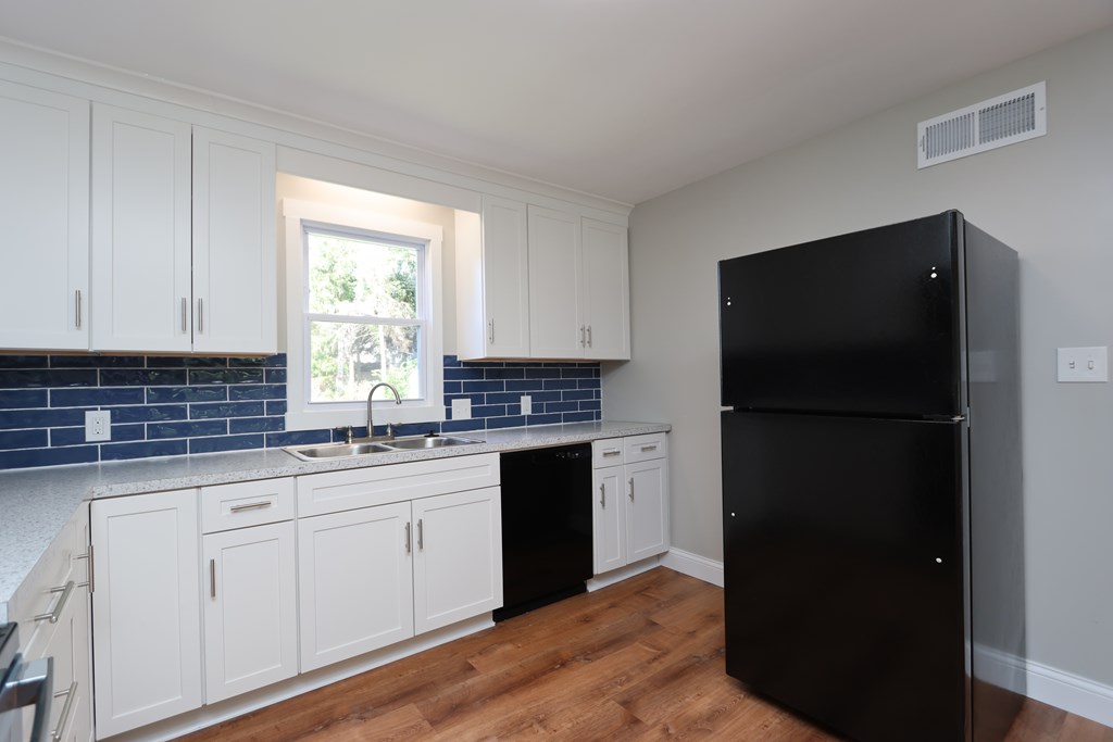 484 Beechwood Drive, Mansfield, Ohio 44907, 2 Bedrooms Bedrooms, ,1 BathroomBathrooms,Residential,For Sale,Beechwood Drive,9069600 484 Beechwood Drive, Mansfield, Ohio 44907, 2 Bedrooms Bedrooms, ,1 BathroomBathrooms,Residential,For Sale,Beechwood Drive,9069600