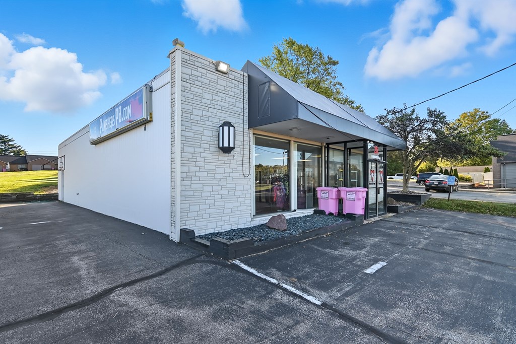 25 Lexington Springmill Road, Mansfield, Ohio 44906, ,Commercial Sale,For Sale,Lexington Springmill Road,9069606 25 Lexington Springmill Road, Mansfield, Ohio 44906, ,Commercial Sale,For Sale,Lexington Springmill Road,9069606