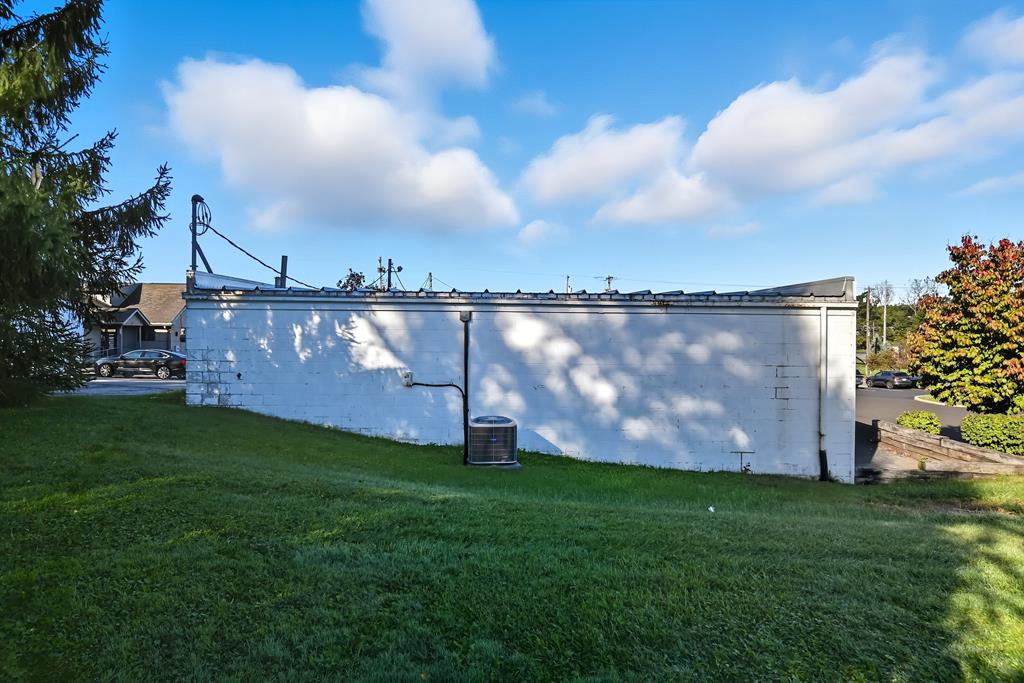 25 Lexington Springmill Road, Mansfield, Ohio 44906, ,Commercial Sale,For Sale,Lexington Springmill Road,9069606 25 Lexington Springmill Road, Mansfield, Ohio 44906, ,Commercial Sale,For Sale,Lexington Springmill Road,9069606