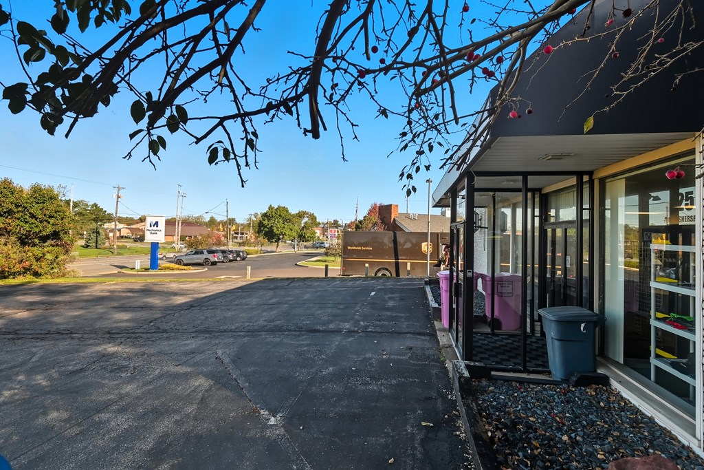 25 Lexington Springmill Road, Mansfield, Ohio 44906, ,Commercial Sale,For Sale,Lexington Springmill Road,9069606 25 Lexington Springmill Road, Mansfield, Ohio 44906, ,Commercial Sale,For Sale,Lexington Springmill Road,9069606