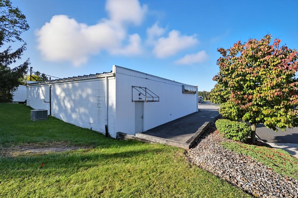 25 Lexington Springmill Road, Mansfield, Ohio 44906, ,Commercial Sale,For Sale,Lexington Springmill Road,9069606 25 Lexington Springmill Road, Mansfield, Ohio 44906, ,Commercial Sale,For Sale,Lexington Springmill Road,9069606