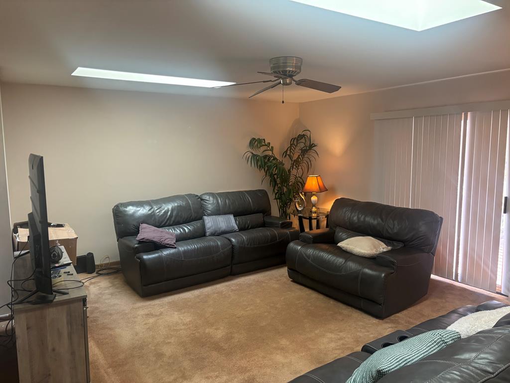 147 Wimbledon Drive, Mansfield, Ohio 44906, 3 Bedrooms Bedrooms, ,1 BathroomBathrooms,Residential,For Sale,Wimbledon Drive,9069608