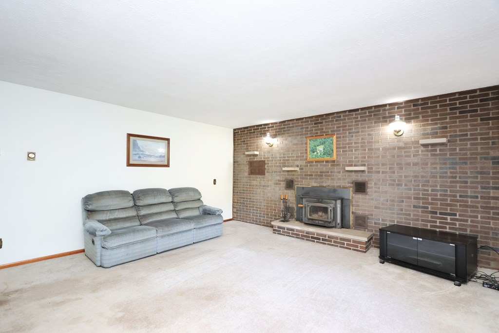 8444 County Road 20, Lexington, Ohio 44904, 3 Bedrooms Bedrooms, ,2 BathroomsBathrooms,Residential,For Sale,County Road 20,9069615