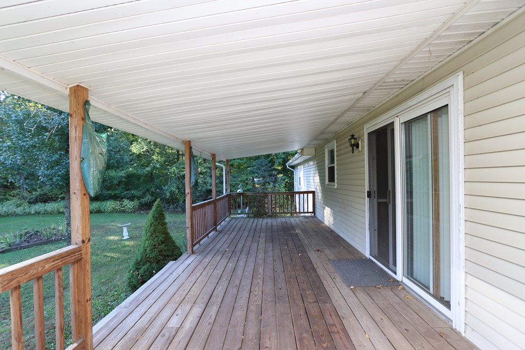 8444 County Road 20, Lexington, Ohio 44904, 3 Bedrooms Bedrooms, ,2 BathroomsBathrooms,Residential,For Sale,County Road 20,9069615