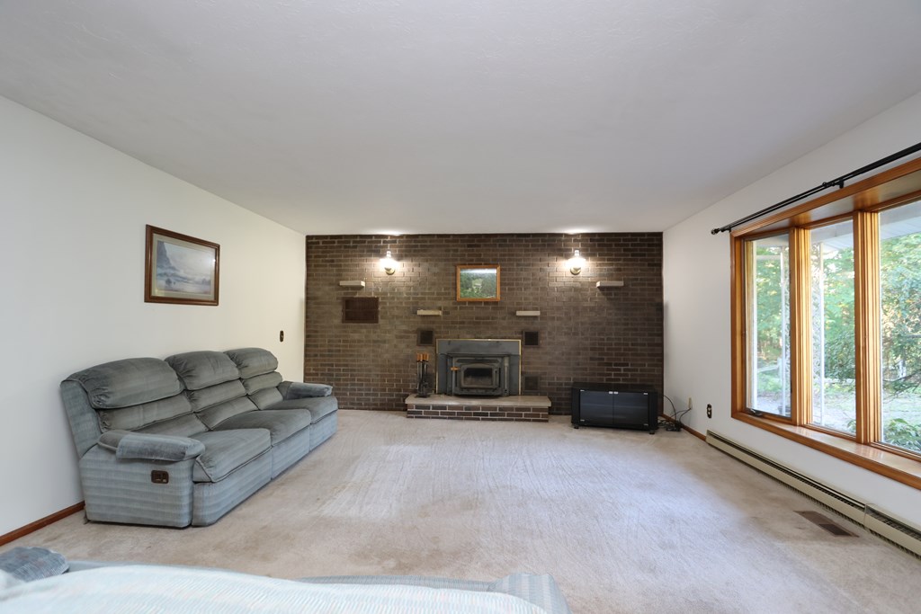 8444 County Road 20, Lexington, Ohio 44904, 3 Bedrooms Bedrooms, ,2 BathroomsBathrooms,Residential,For Sale,County Road 20,9069615
