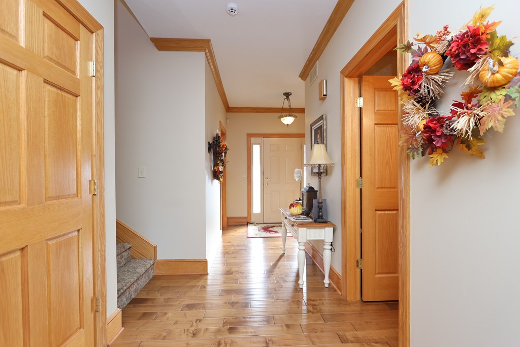 230 Clare Road, Mansfield, Ohio 44906, 4 Bedrooms Bedrooms, ,2 BathroomsBathrooms,Residential,For Sale,Clare Road,9069632