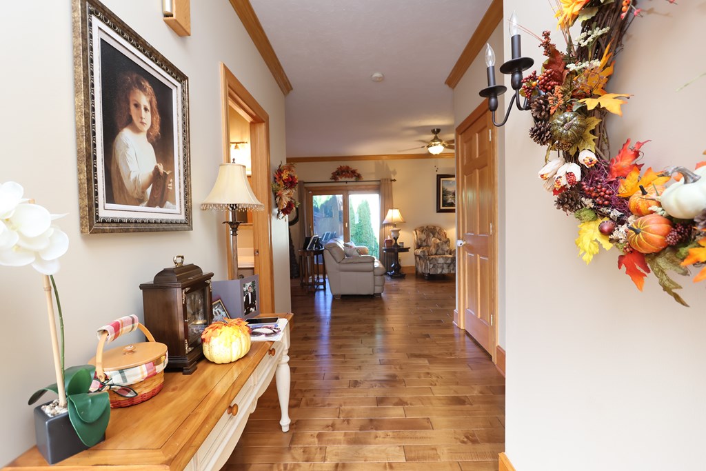230 Clare Road, Mansfield, Ohio 44906, 4 Bedrooms Bedrooms, ,2 BathroomsBathrooms,Residential,For Sale,Clare Road,9069632
