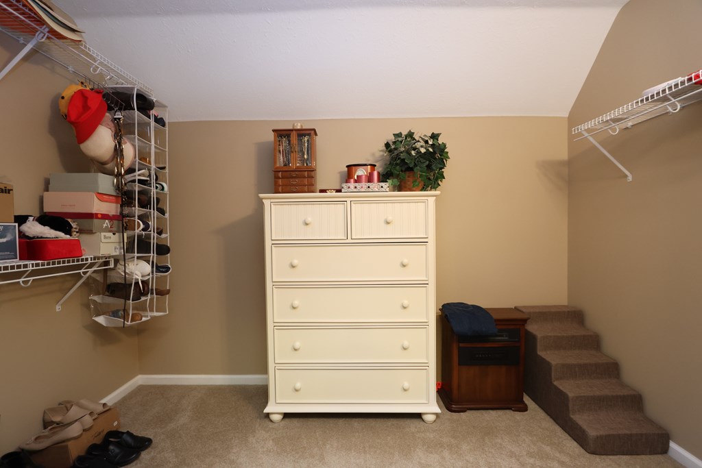 230 Clare Road, Mansfield, Ohio 44906, 4 Bedrooms Bedrooms, ,2 BathroomsBathrooms,Residential,For Sale,Clare Road,9069632