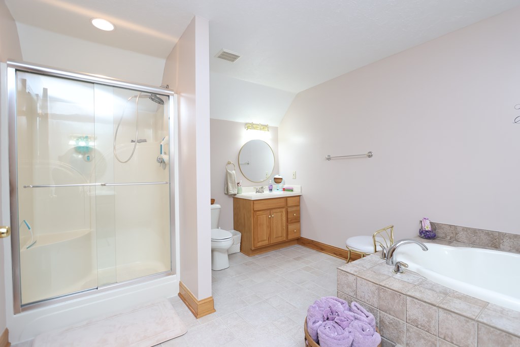230 Clare Road, Mansfield, Ohio 44906, 4 Bedrooms Bedrooms, ,2 BathroomsBathrooms,Residential,For Sale,Clare Road,9069632