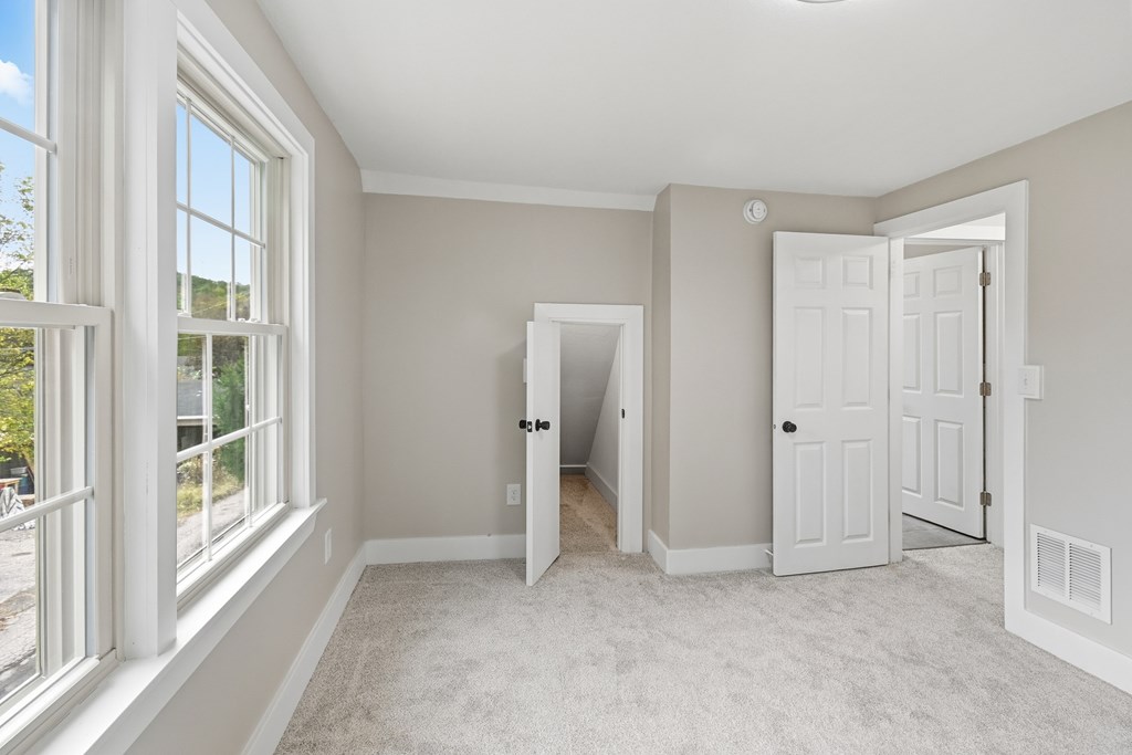 174 W Main Street, Lucas, Ohio 44843, 3 Bedrooms Bedrooms, ,2 BathroomsBathrooms,Residential,For Sale,Main Street,9069634 174 W Main Street, Lucas, Ohio 44843, 3 Bedrooms Bedrooms, ,2 BathroomsBathrooms,Residential,For Sale,Main Street,9069634