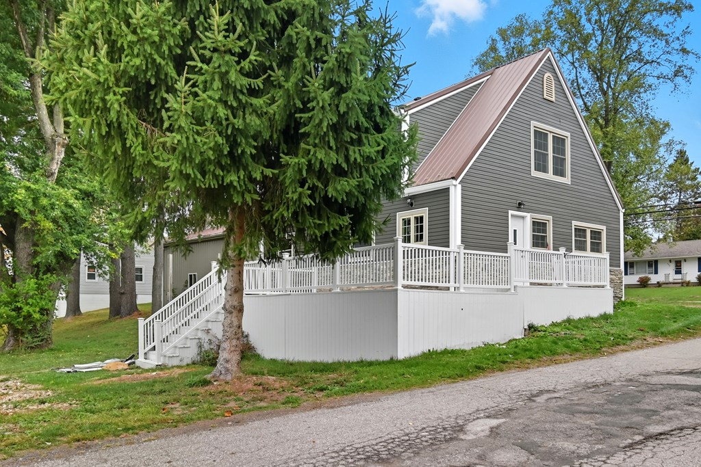 174 W Main Street, Lucas, Ohio 44843, 3 Bedrooms Bedrooms, ,2 BathroomsBathrooms,Residential,For Sale,Main Street,9069634 174 W Main Street, Lucas, Ohio 44843, 3 Bedrooms Bedrooms, ,2 BathroomsBathrooms,Residential,For Sale,Main Street,9069634