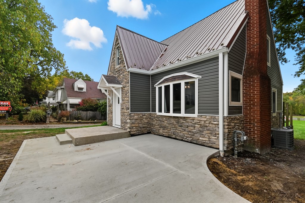 174 W Main Street, Lucas, Ohio 44843, 3 Bedrooms Bedrooms, ,2 BathroomsBathrooms,Residential,For Sale,Main Street,9069634 174 W Main Street, Lucas, Ohio 44843, 3 Bedrooms Bedrooms, ,2 BathroomsBathrooms,Residential,For Sale,Main Street,9069634