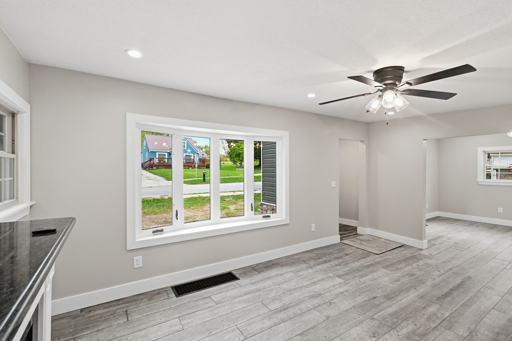 174 W Main Street, Lucas, Ohio 44843, 3 Bedrooms Bedrooms, ,2 BathroomsBathrooms,Residential,For Sale,Main Street,9069634 174 W Main Street, Lucas, Ohio 44843, 3 Bedrooms Bedrooms, ,2 BathroomsBathrooms,Residential,For Sale,Main Street,9069634