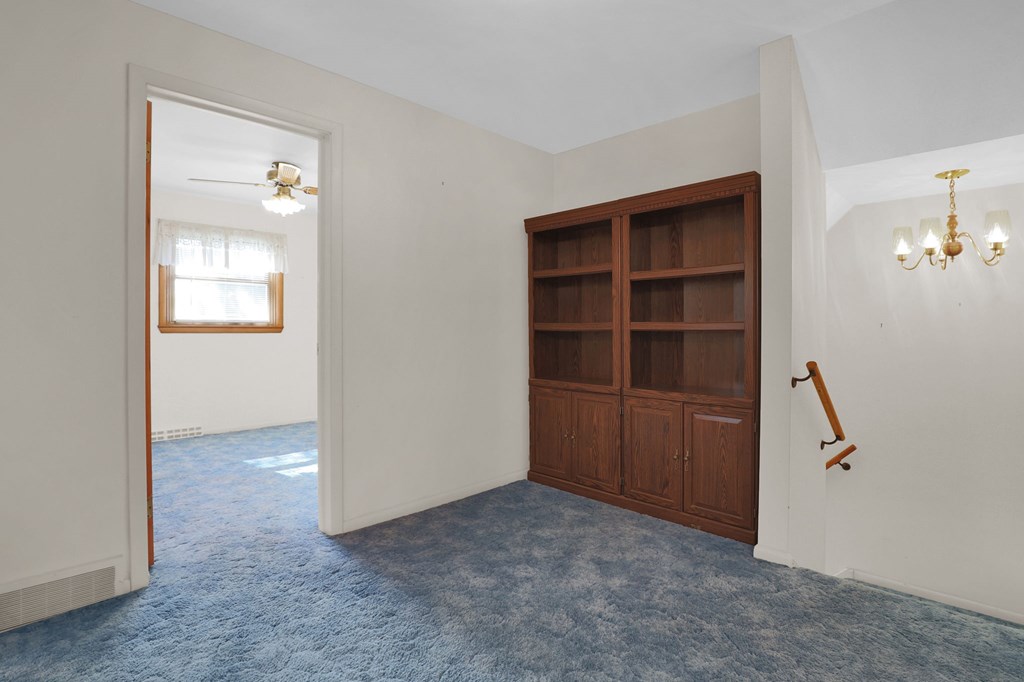 400 James Avenue, Mansfield, Ohio 44907, 3 Bedrooms Bedrooms, ,1 BathroomBathrooms,Residential,For Sale,James Avenue,9069640