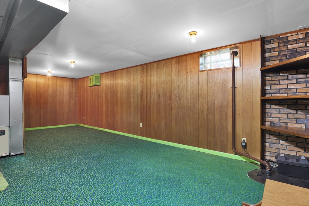 400 James Avenue, Mansfield, Ohio 44907, 3 Bedrooms Bedrooms, ,1 BathroomBathrooms,Residential,For Sale,James Avenue,9069640