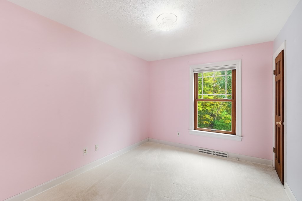 2631 Bell Road, Mansfield, Ohio 44904, 4 Bedrooms Bedrooms, ,2 BathroomsBathrooms,Residential,For Sale,Bell Road,9069648