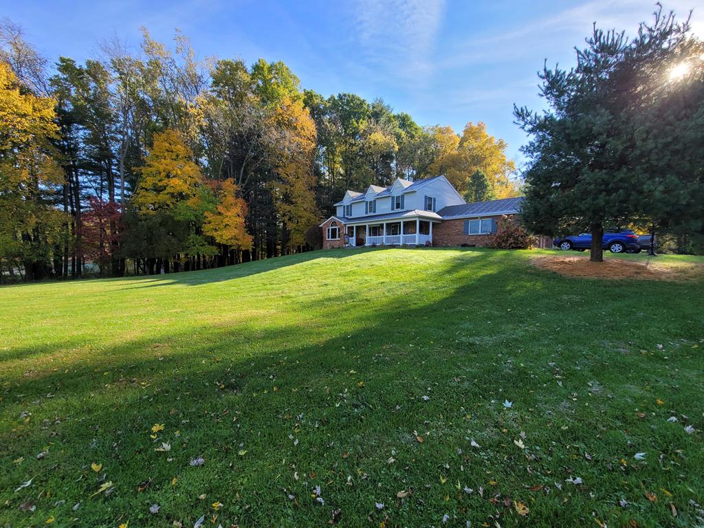 2631 Bell Road, Mansfield, Ohio 44904, 4 Bedrooms Bedrooms, ,2 BathroomsBathrooms,Residential,For Sale,Bell Road,9069648