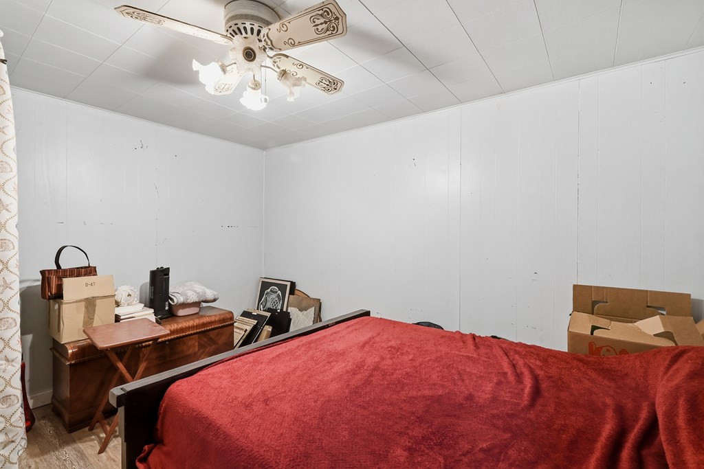 641 Averill Avenue, Mansfield, Ohio 44906, 3 Bedrooms Bedrooms, ,1 BathroomBathrooms,Residential,For Sale,Averill Avenue,9069653 641 Averill Avenue, Mansfield, Ohio 44906, 3 Bedrooms Bedrooms, ,1 BathroomBathrooms,Residential,For Sale,Averill Avenue,9069653