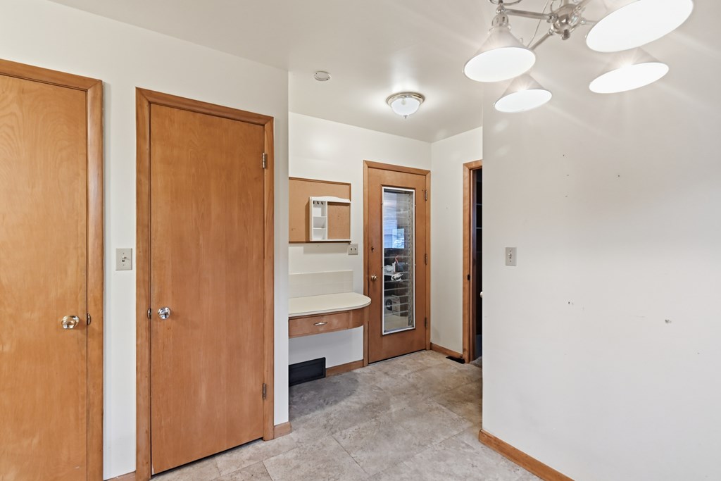 650 Brae Burn Road, Mansfield, Ohio 44907, 3 Bedrooms Bedrooms, ,1 BathroomBathrooms,Residential,For Sale,Brae Burn Road,9069654 650 Brae Burn Road, Mansfield, Ohio 44907, 3 Bedrooms Bedrooms, ,1 BathroomBathrooms,Residential,For Sale,Brae Burn Road,9069654