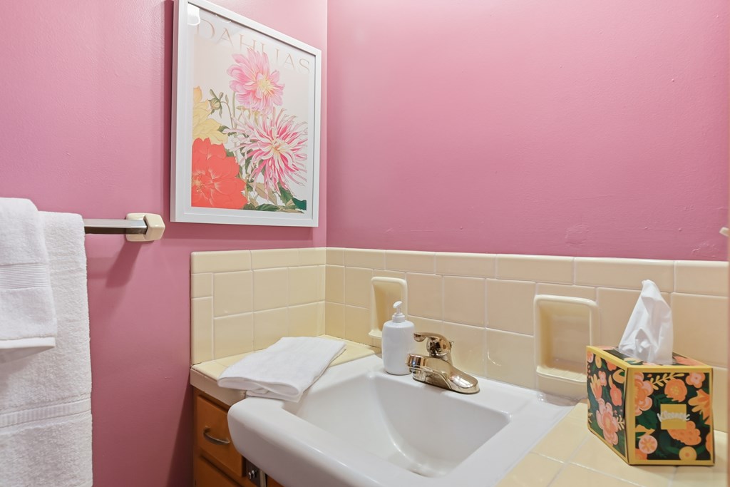 650 Brae Burn Road, Mansfield, Ohio 44907, 3 Bedrooms Bedrooms, ,1 BathroomBathrooms,Residential,For Sale,Brae Burn Road,9069654 650 Brae Burn Road, Mansfield, Ohio 44907, 3 Bedrooms Bedrooms, ,1 BathroomBathrooms,Residential,For Sale,Brae Burn Road,9069654