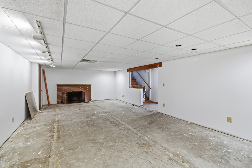 650 Brae Burn Road, Mansfield, Ohio 44907, 3 Bedrooms Bedrooms, ,1 BathroomBathrooms,Residential,For Sale,Brae Burn Road,9069654 650 Brae Burn Road, Mansfield, Ohio 44907, 3 Bedrooms Bedrooms, ,1 BathroomBathrooms,Residential,For Sale,Brae Burn Road,9069654