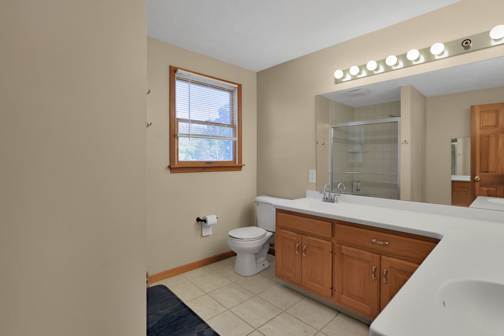 552 Bennington Drive, Mansfield, Ohio 44904, 4 Bedrooms Bedrooms, ,2 BathroomsBathrooms,Residential,For Sale,Bennington Drive,9069668