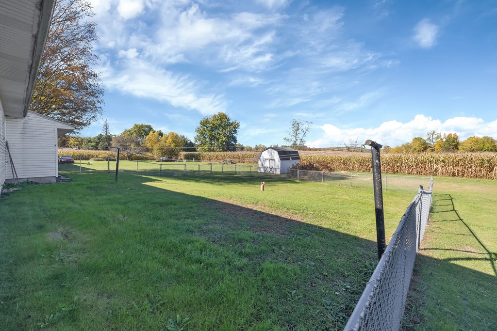 2331 Fleming Falls Road, Mansfield, Ohio 44903, 3 Bedrooms Bedrooms, ,2 BathroomsBathrooms,Residential,For Sale,Fleming Falls Road,9069674