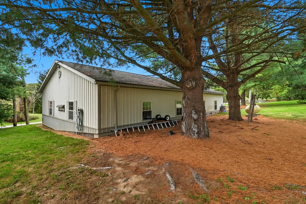644 Ross Road, Bellville, Ohio 44813, 4 Bedrooms Bedrooms, ,3 BathroomsBathrooms,Residential,For Sale,Ross Road,9069692 644 Ross Road, Bellville, Ohio 44813, 4 Bedrooms Bedrooms, ,3 BathroomsBathrooms,Residential,For Sale,Ross Road,9069692