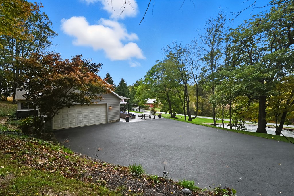 644 Ross Road, Bellville, Ohio 44813, 4 Bedrooms Bedrooms, ,3 BathroomsBathrooms,Residential,For Sale,Ross Road,9069692 644 Ross Road, Bellville, Ohio 44813, 4 Bedrooms Bedrooms, ,3 BathroomsBathrooms,Residential,For Sale,Ross Road,9069692