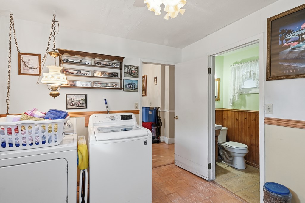 501 West Main Street, Crestline, Ohio 44827, 3 Bedrooms Bedrooms, ,1 BathroomBathrooms,Residential,For Sale,West Main Street,9069696 501 West Main Street, Crestline, Ohio 44827, 3 Bedrooms Bedrooms, ,1 BathroomBathrooms,Residential,For Sale,West Main Street,9069696