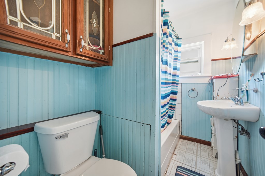 501 West Main Street, Crestline, Ohio 44827, 3 Bedrooms Bedrooms, ,1 BathroomBathrooms,Residential,For Sale,West Main Street,9069696 501 West Main Street, Crestline, Ohio 44827, 3 Bedrooms Bedrooms, ,1 BathroomBathrooms,Residential,For Sale,West Main Street,9069696