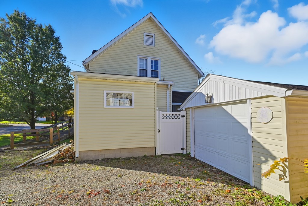 501 West Main Street, Crestline, Ohio 44827, 3 Bedrooms Bedrooms, ,1 BathroomBathrooms,Residential,For Sale,West Main Street,9069696 501 West Main Street, Crestline, Ohio 44827, 3 Bedrooms Bedrooms, ,1 BathroomBathrooms,Residential,For Sale,West Main Street,9069696